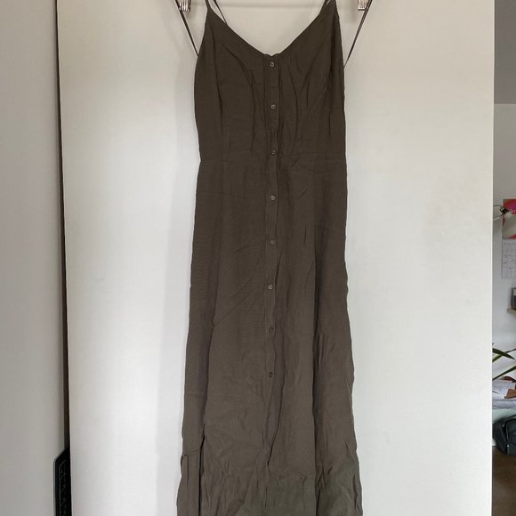 olive green midi dress with tie-up back - Picture 2 of 7